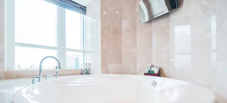 Bathroom Window Coverings in Casselberry, FL