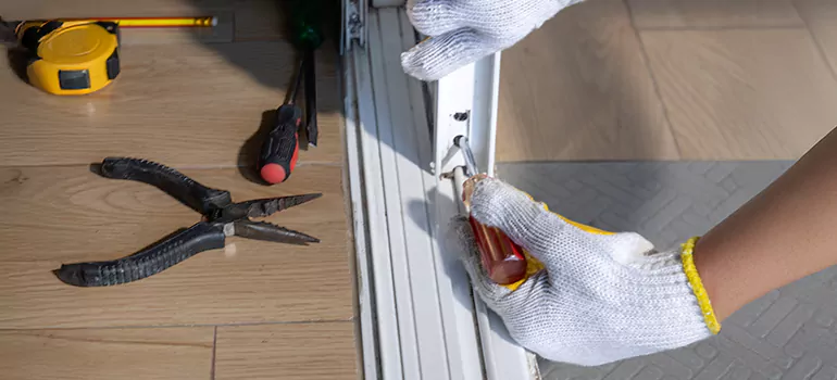 Sliding Glass Door Repair in Casselberry